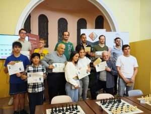 Èxit del Blitz Tres Peons-Chessable amb 81 jugadors dels qui 11 son titulats internacionals.